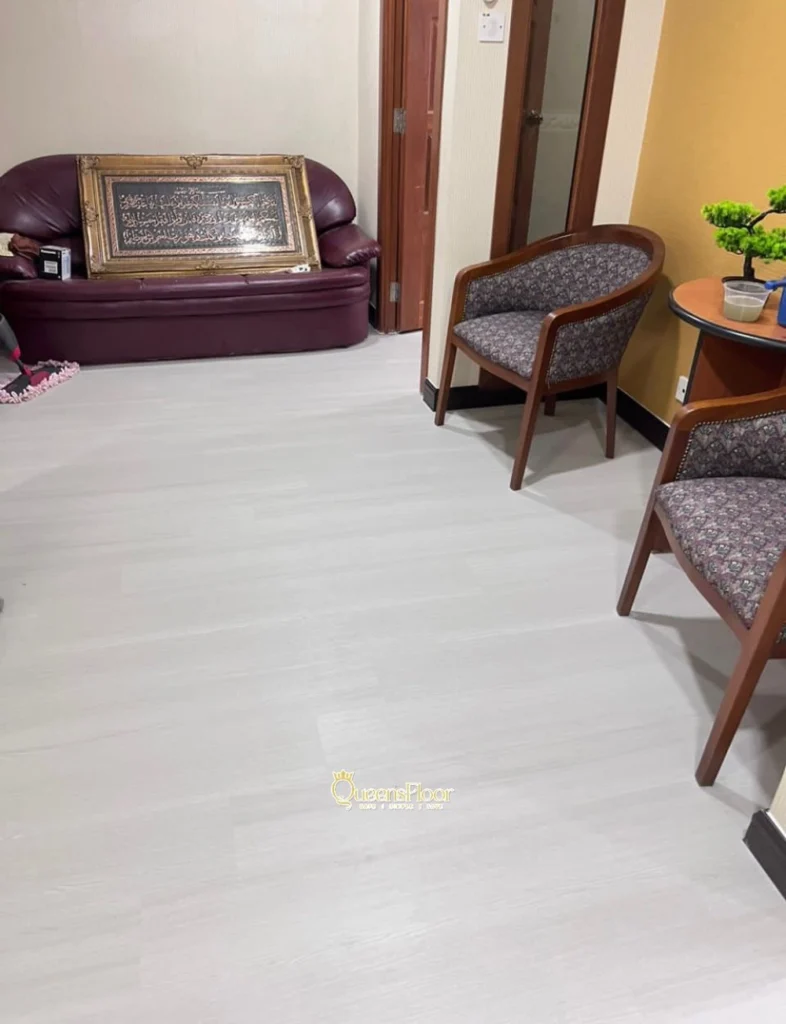 Queensfloor品牌