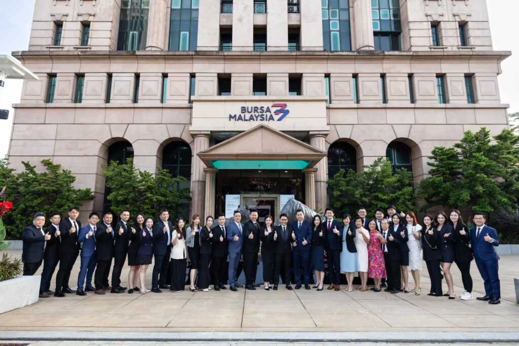 “拿督陈建丞”