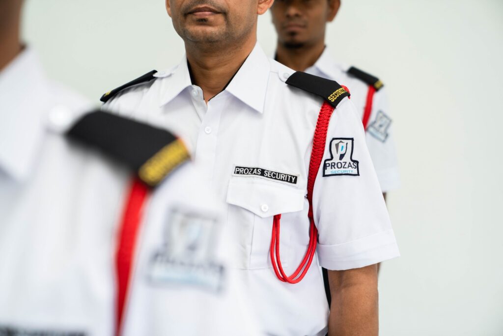 听说那边治安和保安很严,会不会导致进出很不方便?